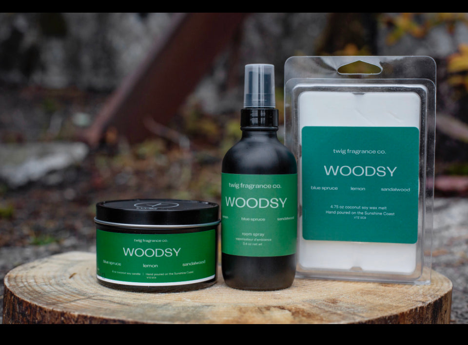 Woodsy phthalate-free fragrances.  Wooden wick candles, wax melts and room sprays are available.  